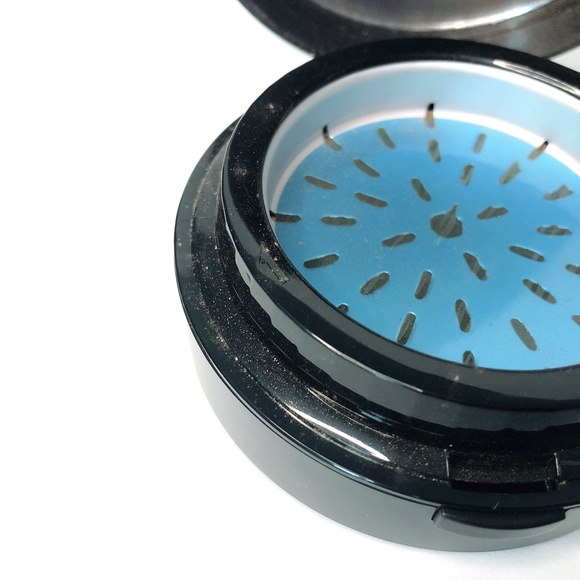 SMASHBOX Face Halo Hydrating Perfecting Powder Medium Dark NEW with TAGS - Picture 6 of 14